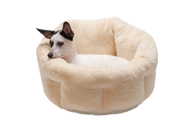 10249493_Cuddler_LuxeFur_SM_Cream_InUse_2400x1601_829ffa95-2aec-43f7-bfc5-67c318225b96